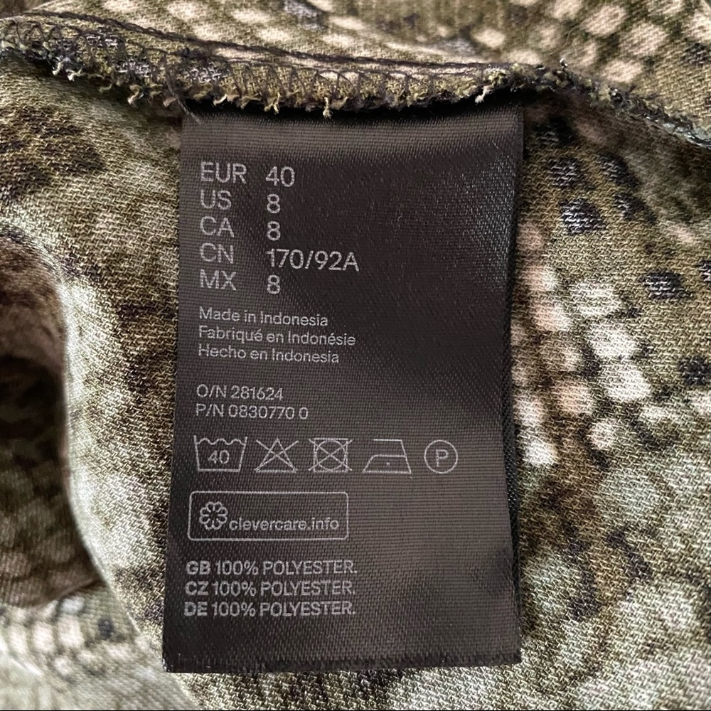 H & M DRESS SIZE 8 - Picture 4 of 4